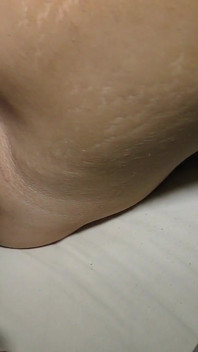 Sexy MILF Takes Massive Dildo