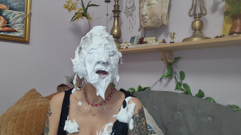 Melissa Johnson: I Am Your Pie Slut!