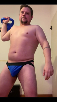 It Was Inspiring to Work Out Watching Porn. Spoiler: I End up Jerking off