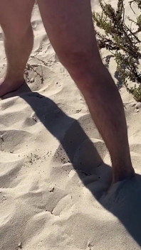 Julian Bleshs sborra in spiaggia