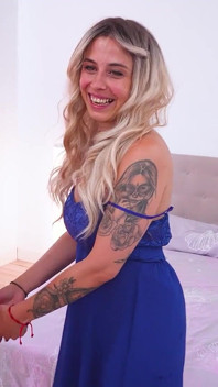 La Sgualdrina Del Porno Sceglie Il Cazzo Alla Cieca. Tania Lopez Nel Suo Stesso Concorso Fakings