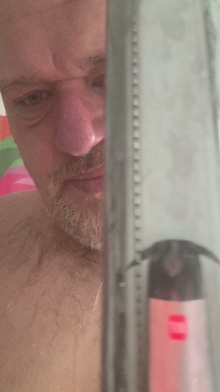 BigBearFrankfurt: Breve sosta sotto la doccia