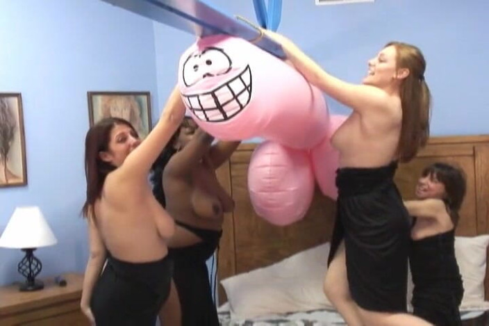 Radical Interracial: Lesbischer hausgemachter gruppensex - lesbischer heimporno-orgie-gangbang
