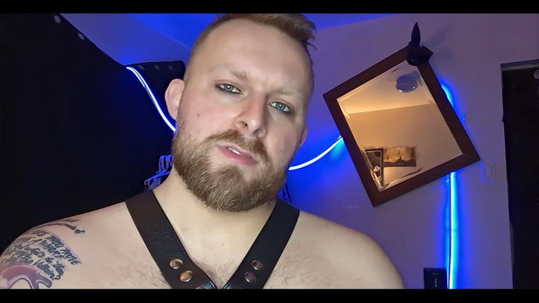 WolfgangWhite: POV: DěláMe Sissy Polykání obrovskou nálož mrdky