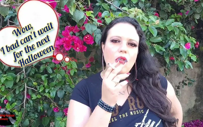 HollyCox: Lilli and her Kinky Smoking Thoughts - SFLX082