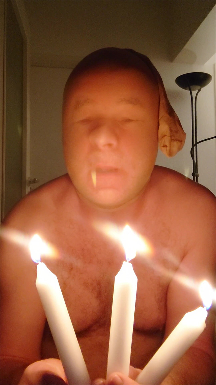 Carmen_Nylonjunge: Nylonový kluk přeje Třetí advent