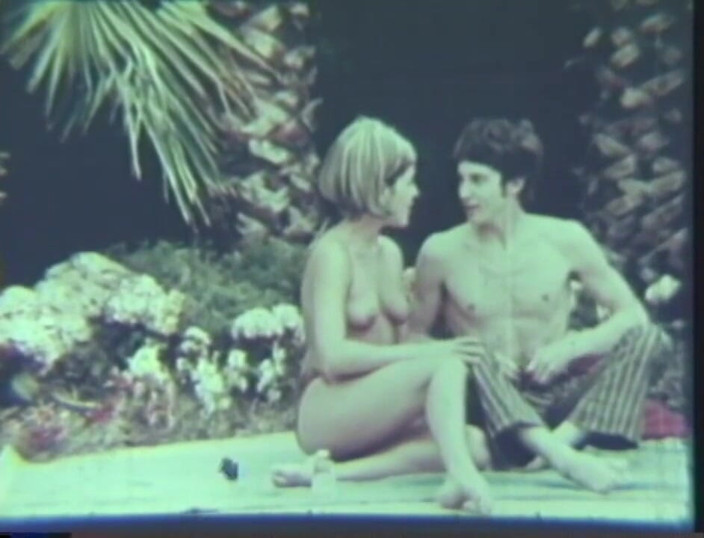 Vintage Usa: プールサイドの屋外でホットビンテージセックス!