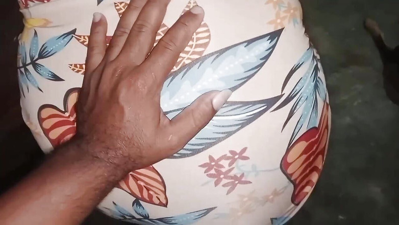 Casalsaodaporra: 福音派继母在浏览手机时被饥渴的继子从后面抓住了