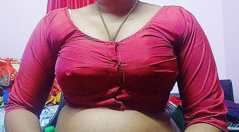 Desi Mohini: 德西男孩与妻子的朋友发生性关系