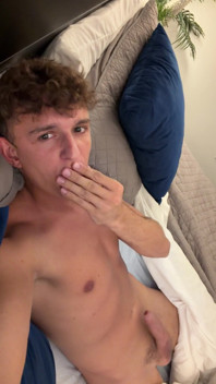Jak je přistižen při honění a pak kouří nálož