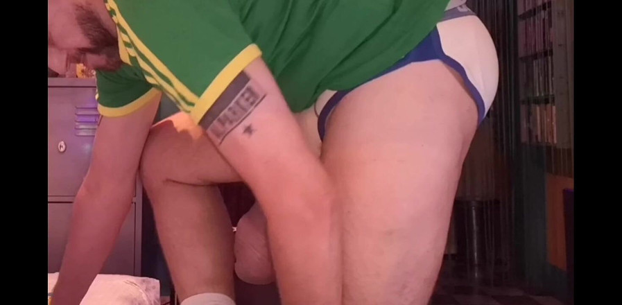 Monster_Meat_: De nylon ondergoedshow, volledige video