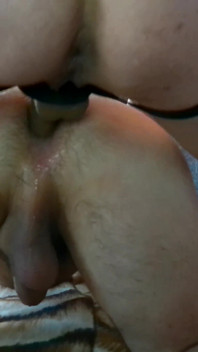 Anello a dito anale sull'uomo