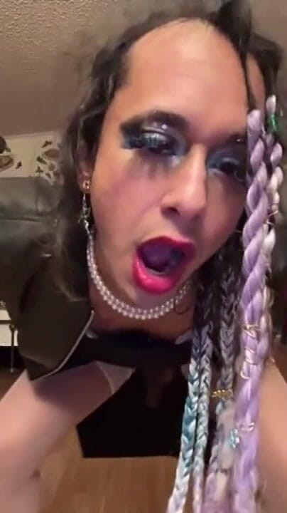 Glam Goth for Newyears (TS Jade)