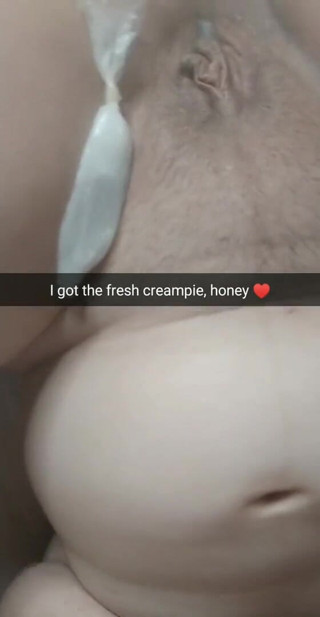 Milky Mari: Zdradzająca dziewczyna bardzo uwielbia niezabezpieczony seks hodowlany i creampies! - podpisy...