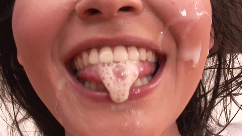 Uncklefred: Puffy nipples brunette rolls cumshot in mouth