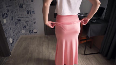 Teasecombo 4K: Synliga trosor Linje Fetisch retas i lång Maxi kjol