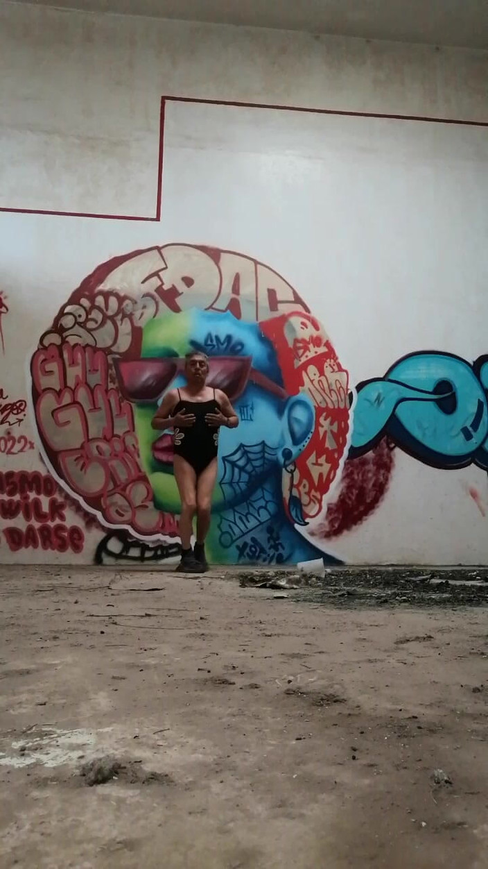 Marga9012: ホットな老婦人