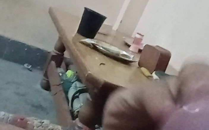 Sharma ji's penis: Sụt cu to đen