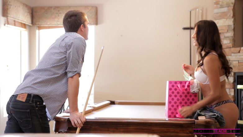 Moms teach sex: Segui le mie indicazioni - S1:e4