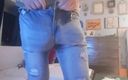 Monster_Meat_: Jeansbulge pompe un monstre