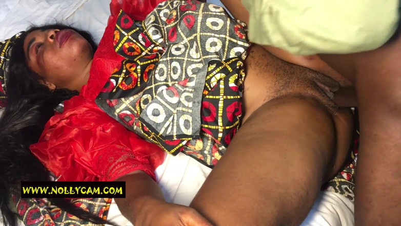 NOLLYCAM AFRICA: A Youth Corps Member Was Bussy Drilling Her Landlord's 2nd Wife