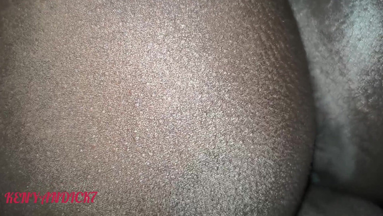 Kenyan Dick7: Africký amatérský pár krémová kundička jezdí na černém ptákovi