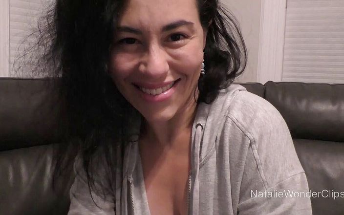 Natalie Wonder: Regina mamei sexy excitate adoră să simtă cum o umpleți