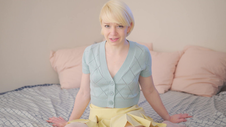 Jolie Lyon: Твоя дівчина отримує