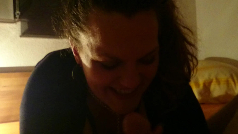 QueenSteffi: Regina Sexy Vuole Un Pompino