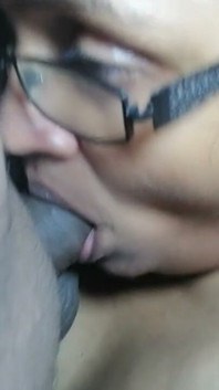 หลักการจับได้ว่าครู Desi เย็ดกับนักเรียนเลสเบี้ยน ตอน 4 พาเธอไปที่หอพัก