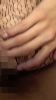 Bini bertetek besar yang saya temui di aplikasi dating dirakam creampie di rumah semasa suaminya tiada di rumah [awek / Jepun / MILF / matang / amatur / peribadi