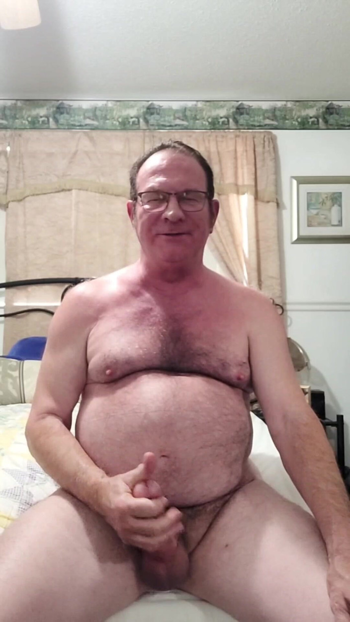 DaddyLNargo: Papi ist zurück und geil