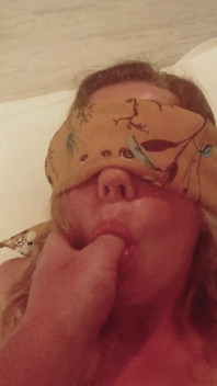 Stepmom Fucked in the Hotel on Maldives