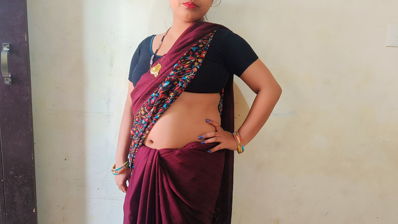 YOURAMRITA04: Depois de ter sua buceta fodida pelo meu meio-irmão, minha...