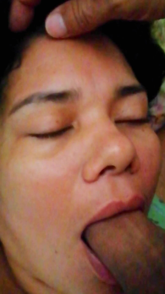 Valkyrie and Luigy Couple: Lahodné kouření od deepthroat Valkyrie