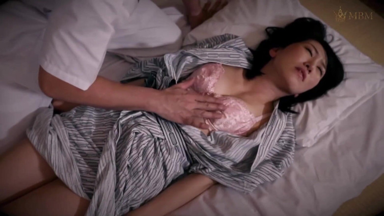 Raptor Inc: Dorința sexuală este mai întâi - futai cu femei căsătorite -3