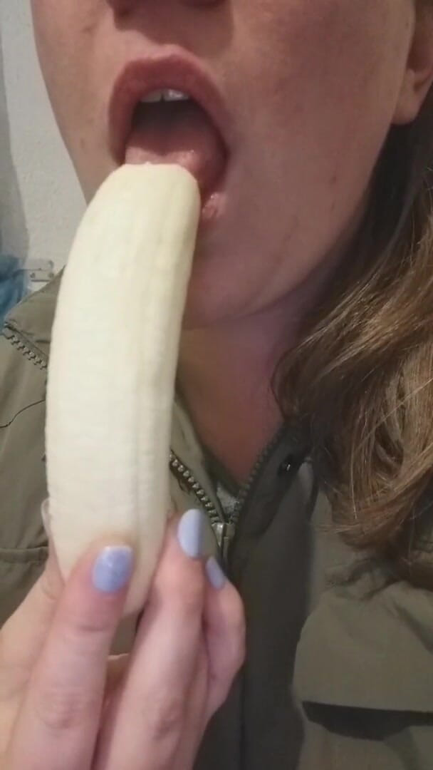 The Blue Eyed Fairy: Banana sucking close up