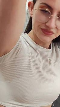 Fetiş koltuk altı kokan sweatshirt geniş kalçalara mastürbasyon yapıyor