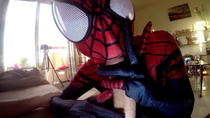 Nylon Xtreme: Девушка-паук хочет сперму на лицо Zentai