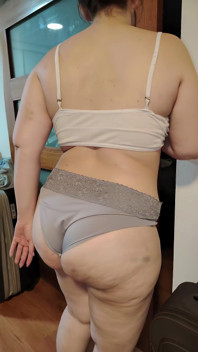 Upset Bloated Tummy After Work, Hurts so Good!