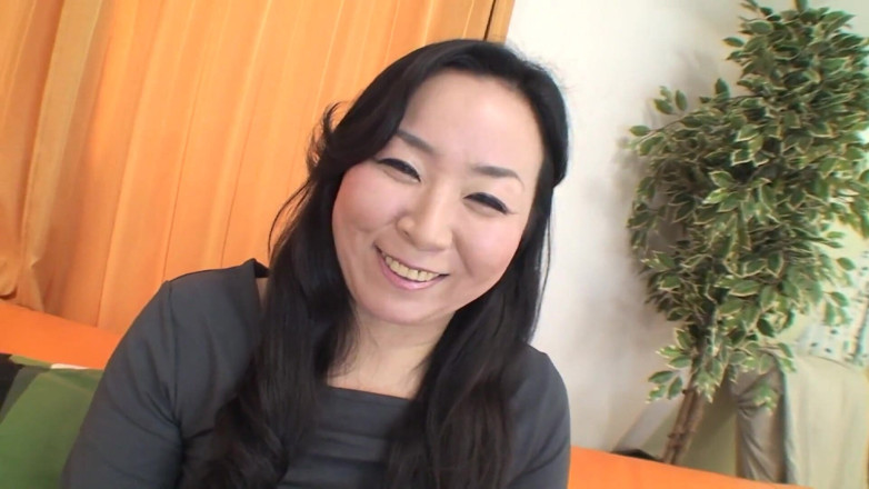 Japan Lust: 日本熟女玩弄并被钻到边缘