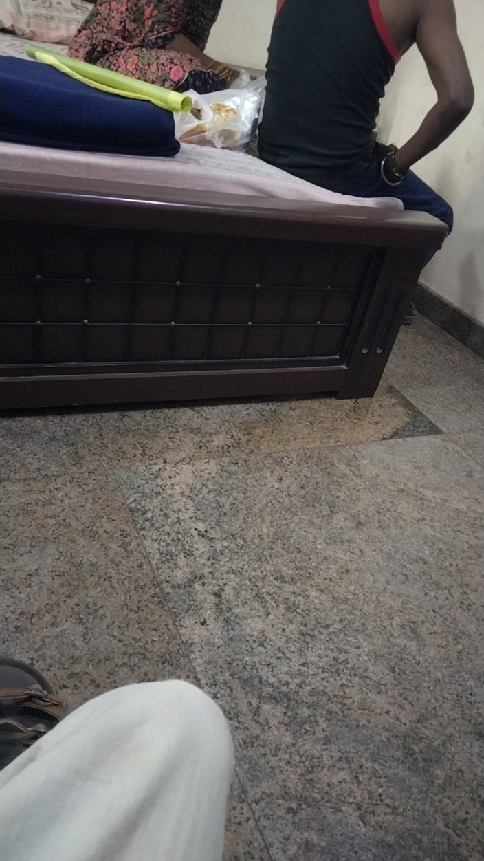 Tamil lesbian: Mówienie o życiu erotycznym