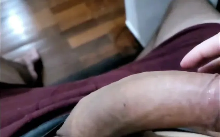 Lkdick8: Jerking off to Forget the Life Problems