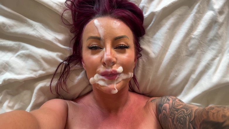 Zoe Grey: Vera coppia sesso spontaneo termina con un massiccio facciale