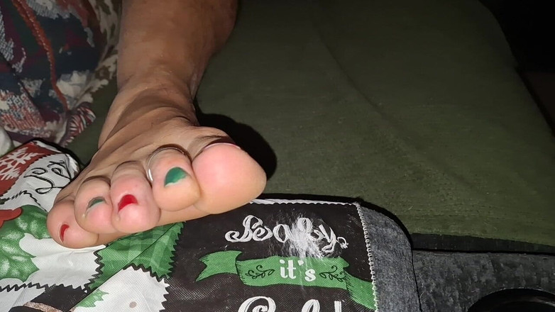 Midsouth Foot Fetish: 你会亲吻他们吗？