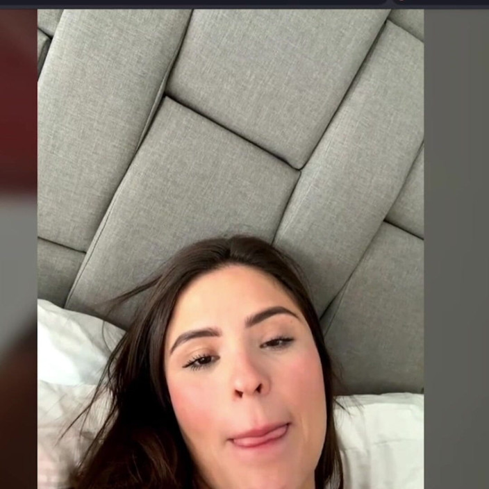 Ayumi Hall: Net Als Geneukt Worden Als Ik in Bed L Ig...