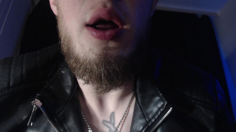 Hunky time: Cha kế đánh đòn và cho ăn Drool