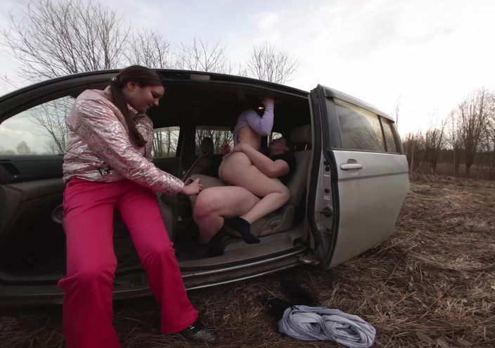 Vrx clouds: 初春2の自然の中で狂った狂気のセックス