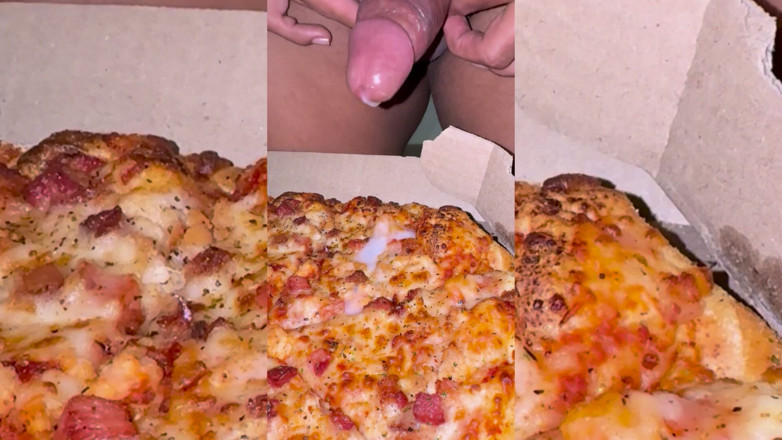 Brunettehotts: Time for a Pizza