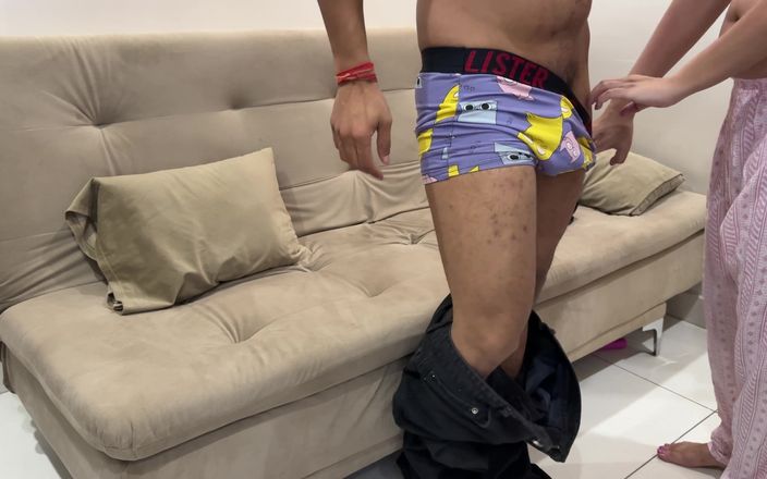 Hornycouple149: Hintli ateşli yenge terzi ustasıyla seks yapıyor (Hintçe ses kaydı)